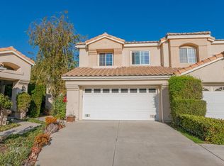 154 Symphony Ln, Oak Park, CA 91377