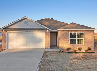 111 James Dr, Beebe, AR 72012