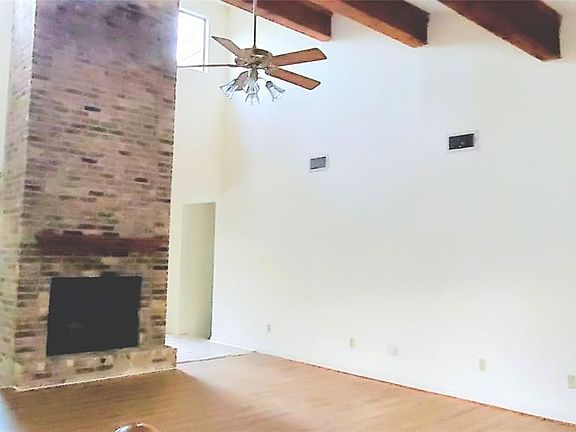 4th image of 3223 Canterbury Ln