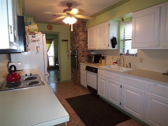 2nd image of 41 Quintana Dr