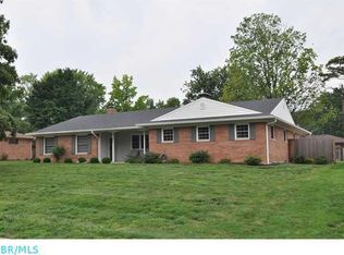 3840 Chevington Rd, Columbus, OH 43220