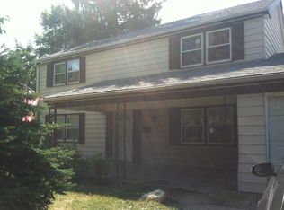 43 Hepburn Ln, Willingboro, NJ 08046