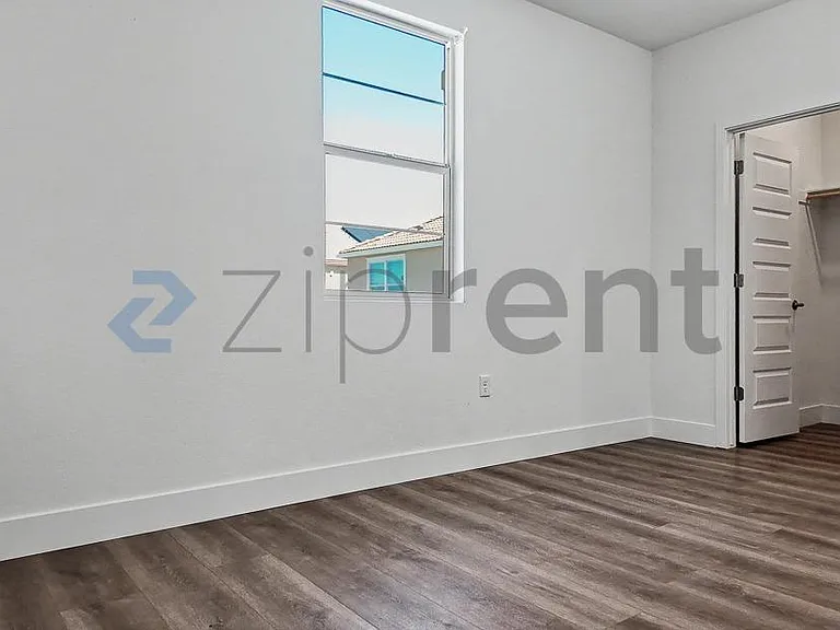 10568 Trill Way — Photo 36
