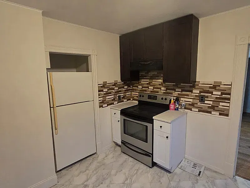 2 bed, 1.0 bath, 1000 sqft, $1,399 — Photo 3