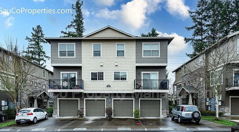 8712 NE Delamere Way — Photo 1