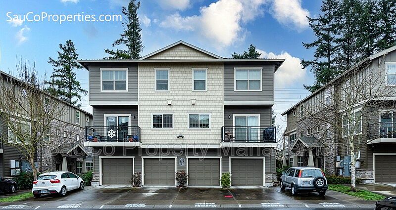 1st image of 8712 NE Delamere Way