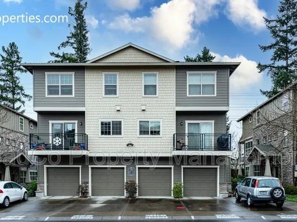 8712 NE Delamere Way, Beaverton, OR 97006