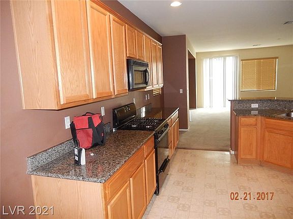 4th image of 1812 Patrick Thomas Ct