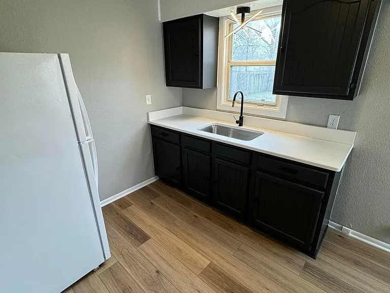 1837 N Litchfield St — Photo 3