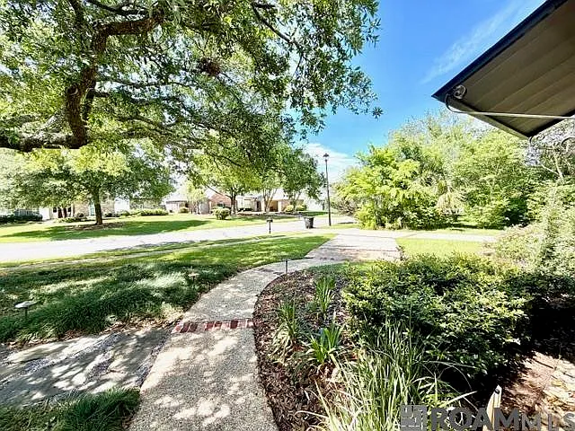 3 bed, 3522 sqft, $5,500 — Photo 3