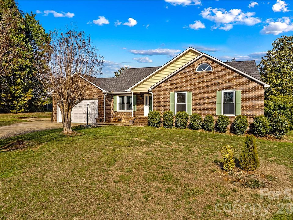 158 Rumple Hill Dr, Statesville, NC 28677 | Zillow