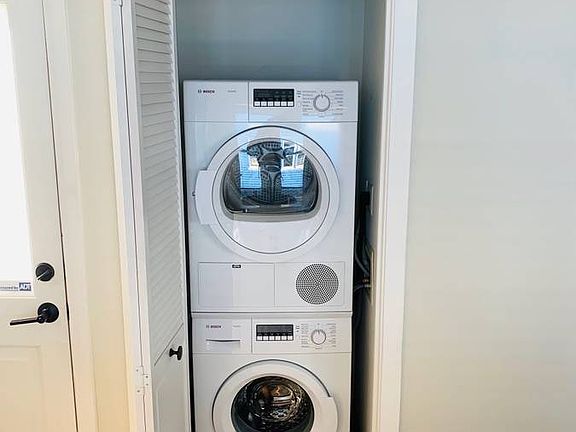 4th image of 547 Natoma St #547A