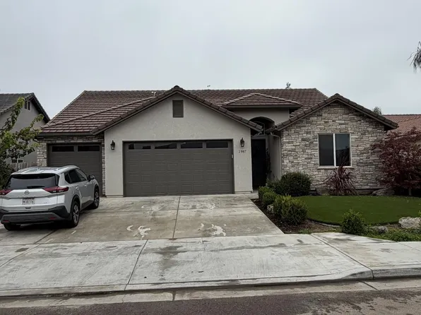 1987 Cabrillo Avenue, Tulare, CA 93274