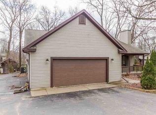 N2687 County Road V, Lodi, WI 53555