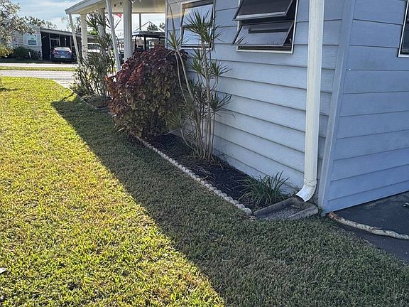 4th image of 583 Country Meadows Blvd #583