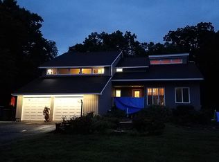 70 Clover Dr, South Windsor, CT 06074