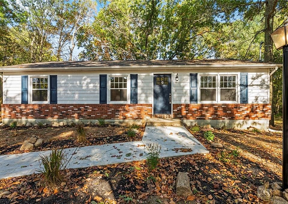 1st image of 190 Staghead Dr