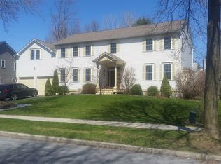 196 Appletree Point, Burlington, VT 05408