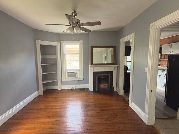 4th image of 3646 Eastern Ave Unit 2