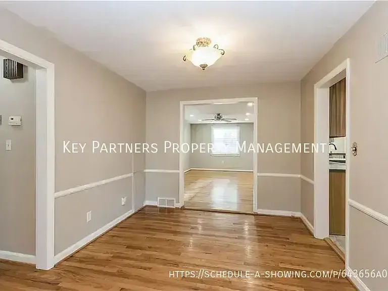 4931 W 72nd Ter — Photo 10
