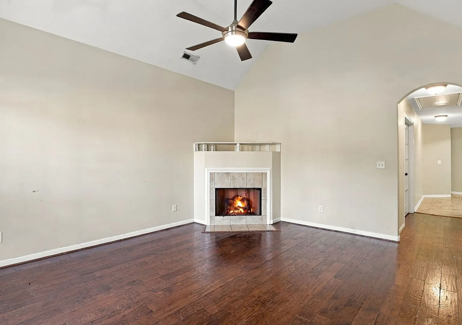 Neat and clean 2 bedroom town home home in Bessemer — Photo 3
