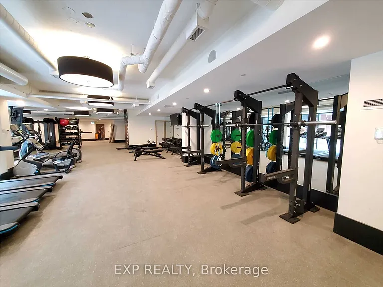 38 Iannuzzi St #813 — Photo 27