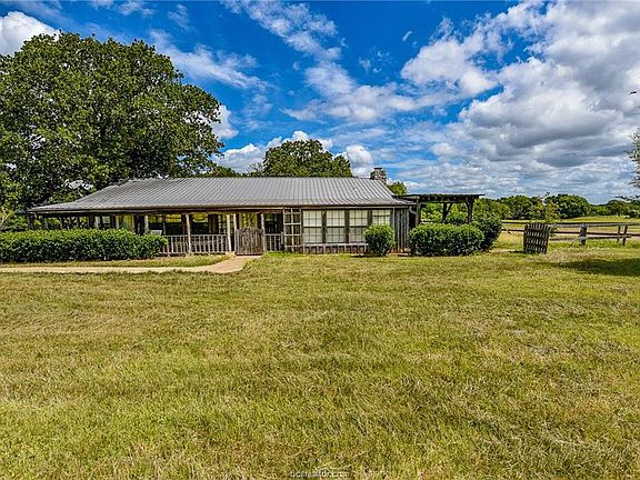 4th image of 6680 Private Road 1003 Cres #309
