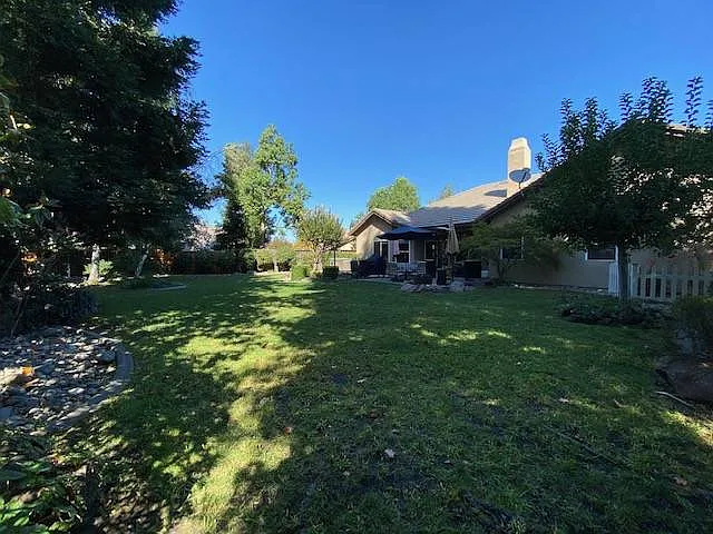 2030 Hardwick Way — Photo 19