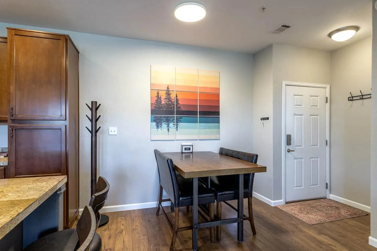 2 bed, 1178 sqft, $2,275 — Photo 4