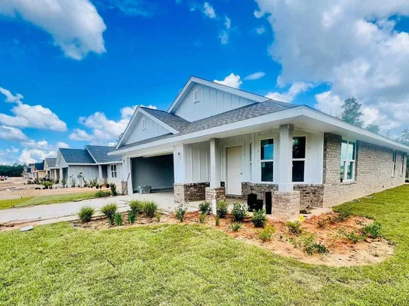 5321 Hidden Pines Cir, Milton, FL 32583