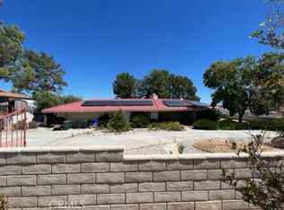 16125 Chiwi Rd, Apple Valley, CA 92307