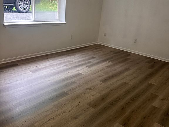 5th image of 266 Ford Ave APT 12