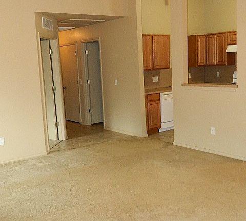 2nd image of 3613 Vanguard Dr