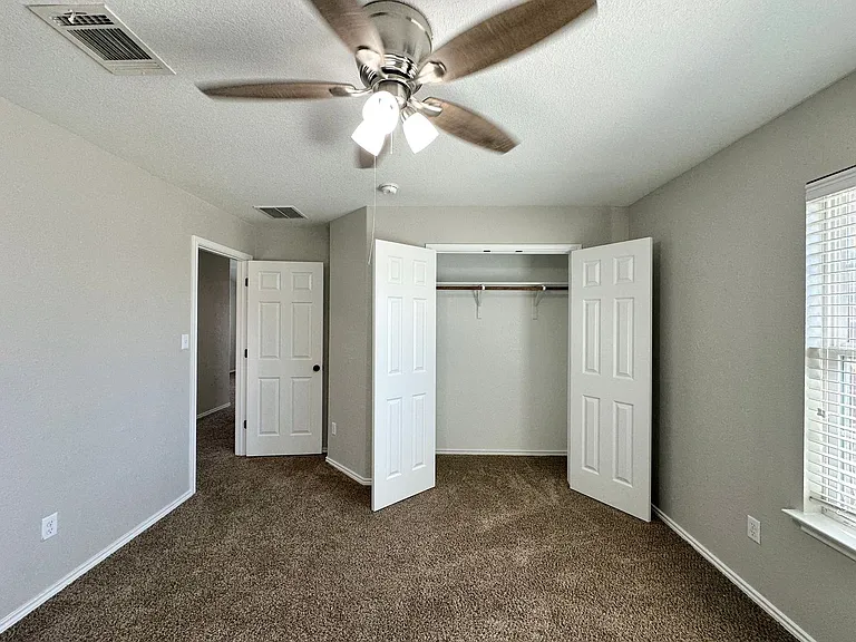 3405 Rusack Dr — Photo 22