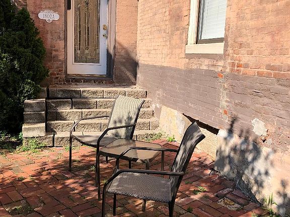 3rd image of 1802 Kennett Pl #A