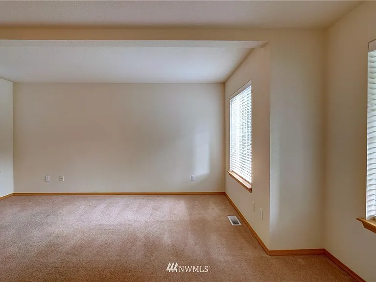 4055 Galena St SE — Photo 12