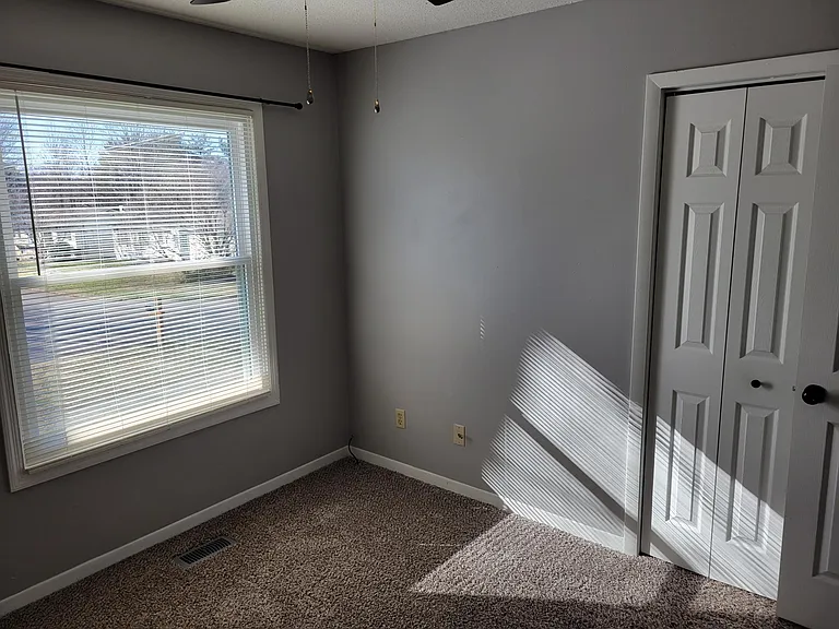 1636 Campfire Dr — Photo 15