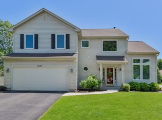 1638 Hadley Dr, Batavia, IL 60510