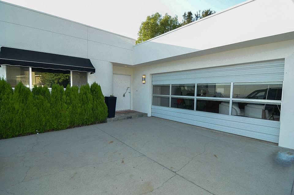 1st image of 307 Elfwood Dr