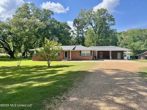46 Old Courthouse Rd, Natchez, MS 39120