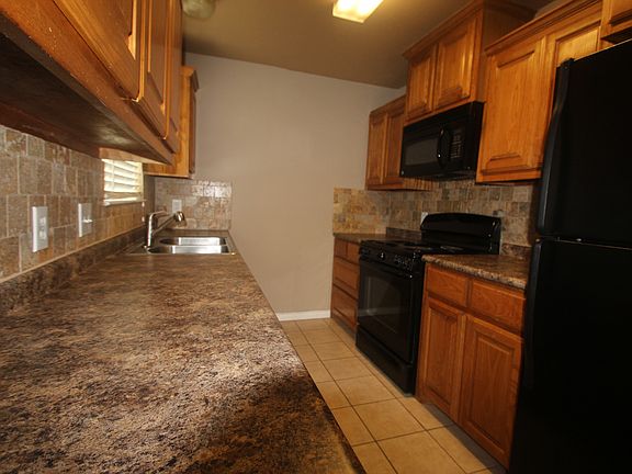 3rd image of 5045 Monna Ct