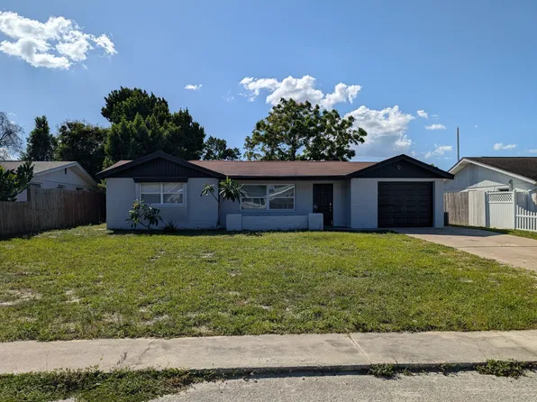 10909 Leeds Rd, Port Richey, FL 34668
