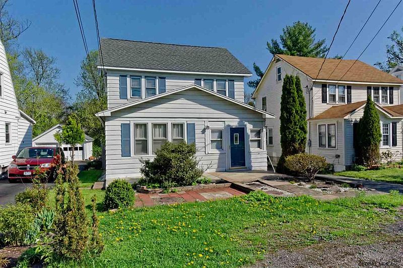 3rd image of 997 NEW SCOTLAND Avenue