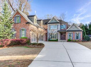 1049 Mabry Oaks Dr, Atlanta, GA 30319