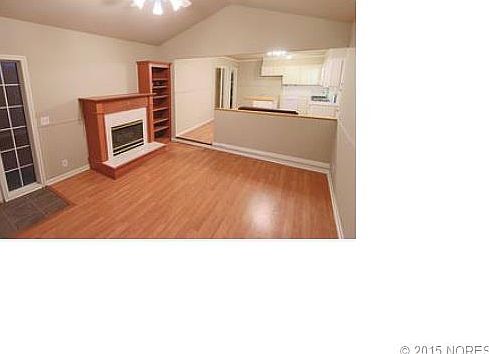 4th image of 1412 S Richmond Ave