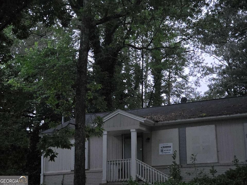 1st image of 1907 Oak Valley Rd