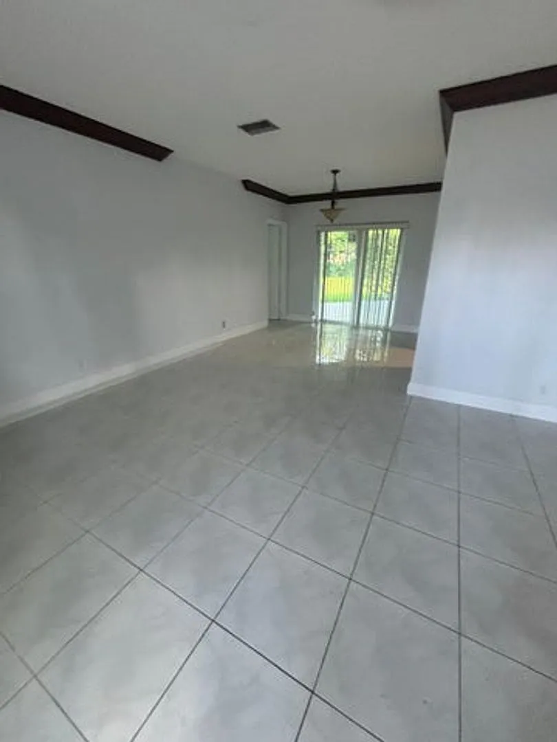 3296 NW 41ST Street, Lauderdale Lakes, FL 33309 - 4937 — Photo 3