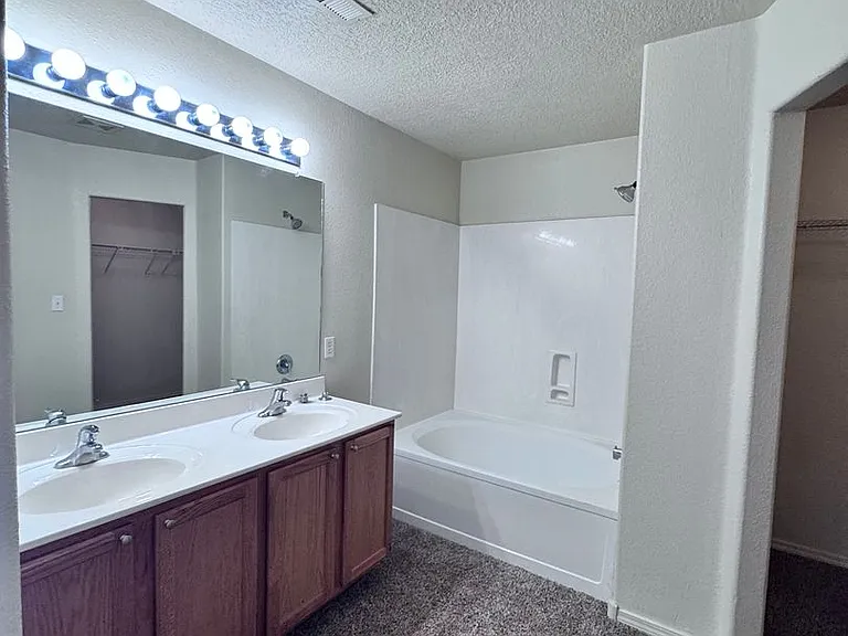 760 Deerbrush Ct SW — Photo 16