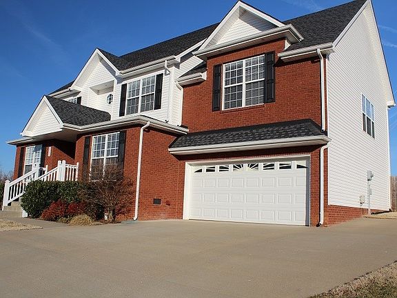 2nd image of 511 Winding Bluff Way