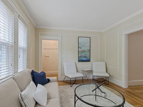 4th image of 84 Lawton St #1